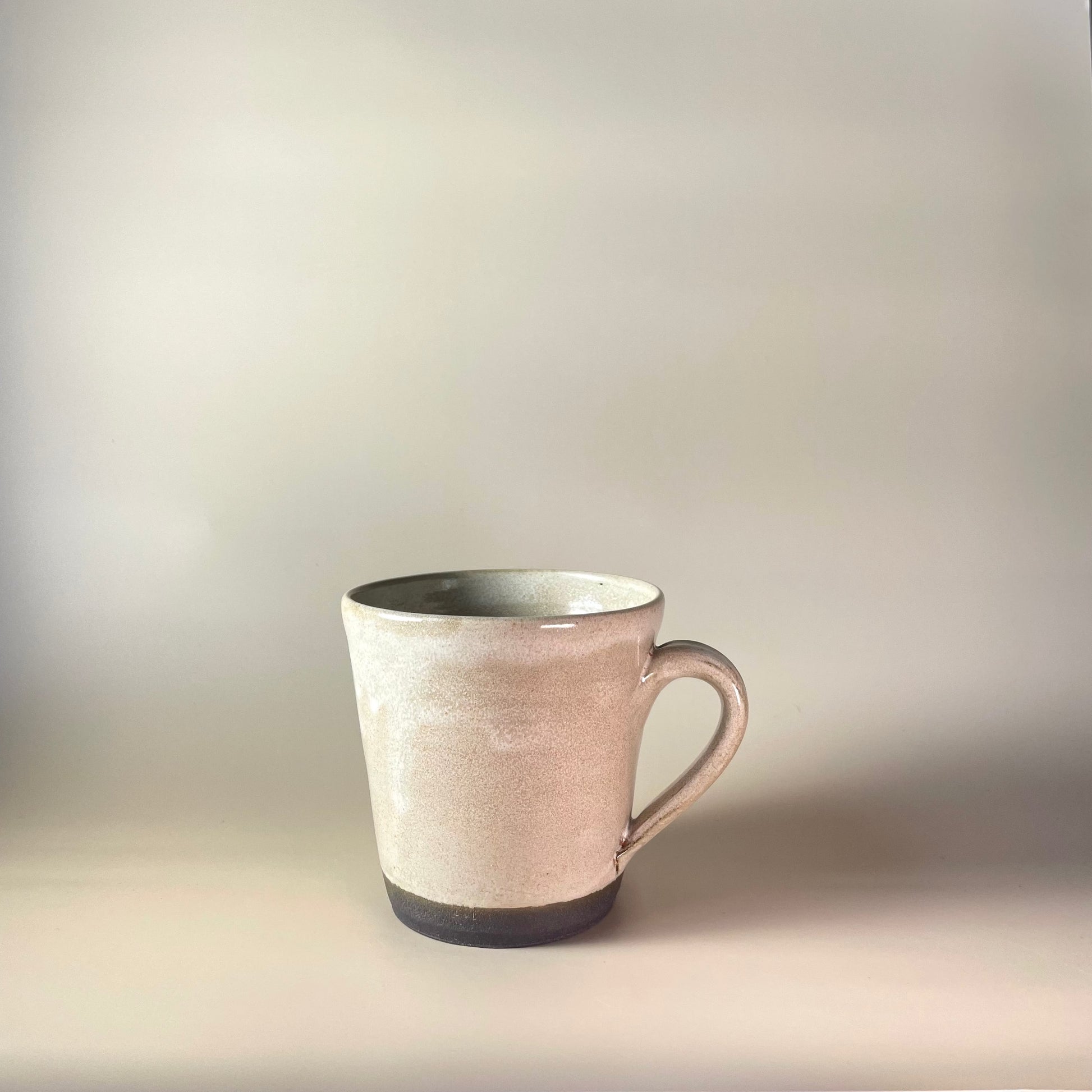 Mok met oor Kleikunstig