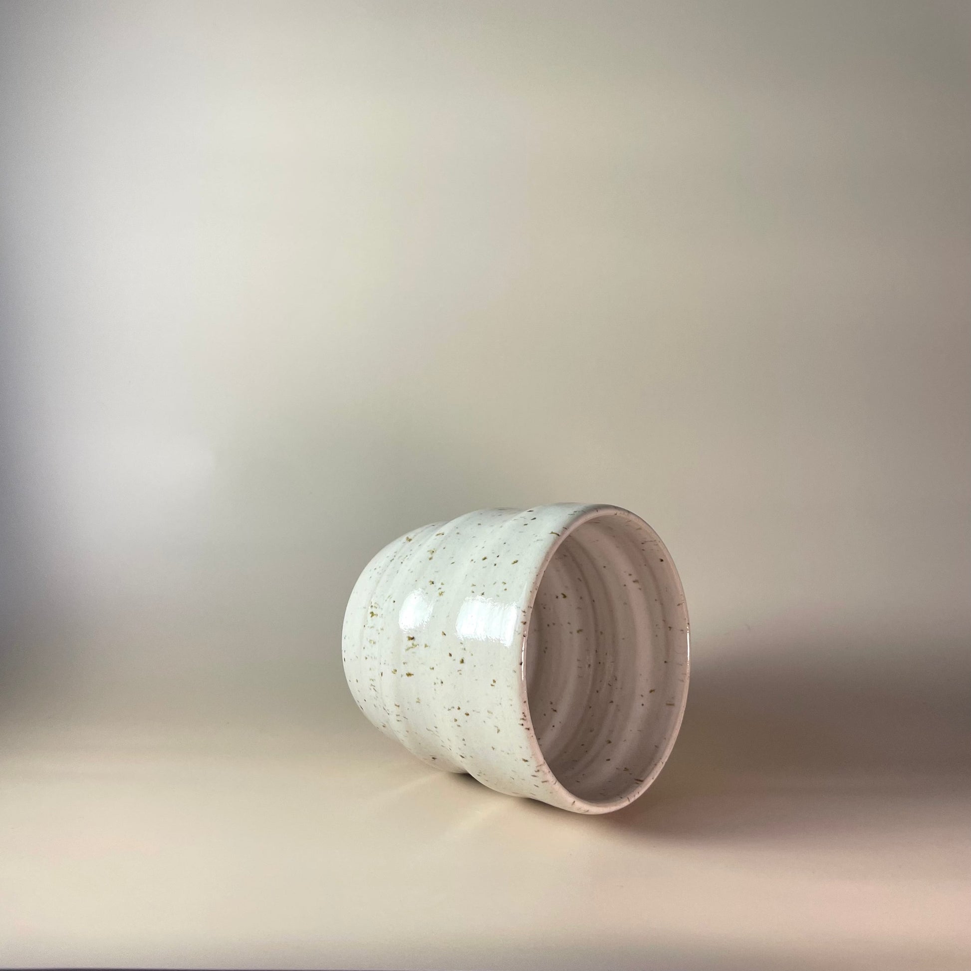 Swirl mok Linnen White Kleikunstig