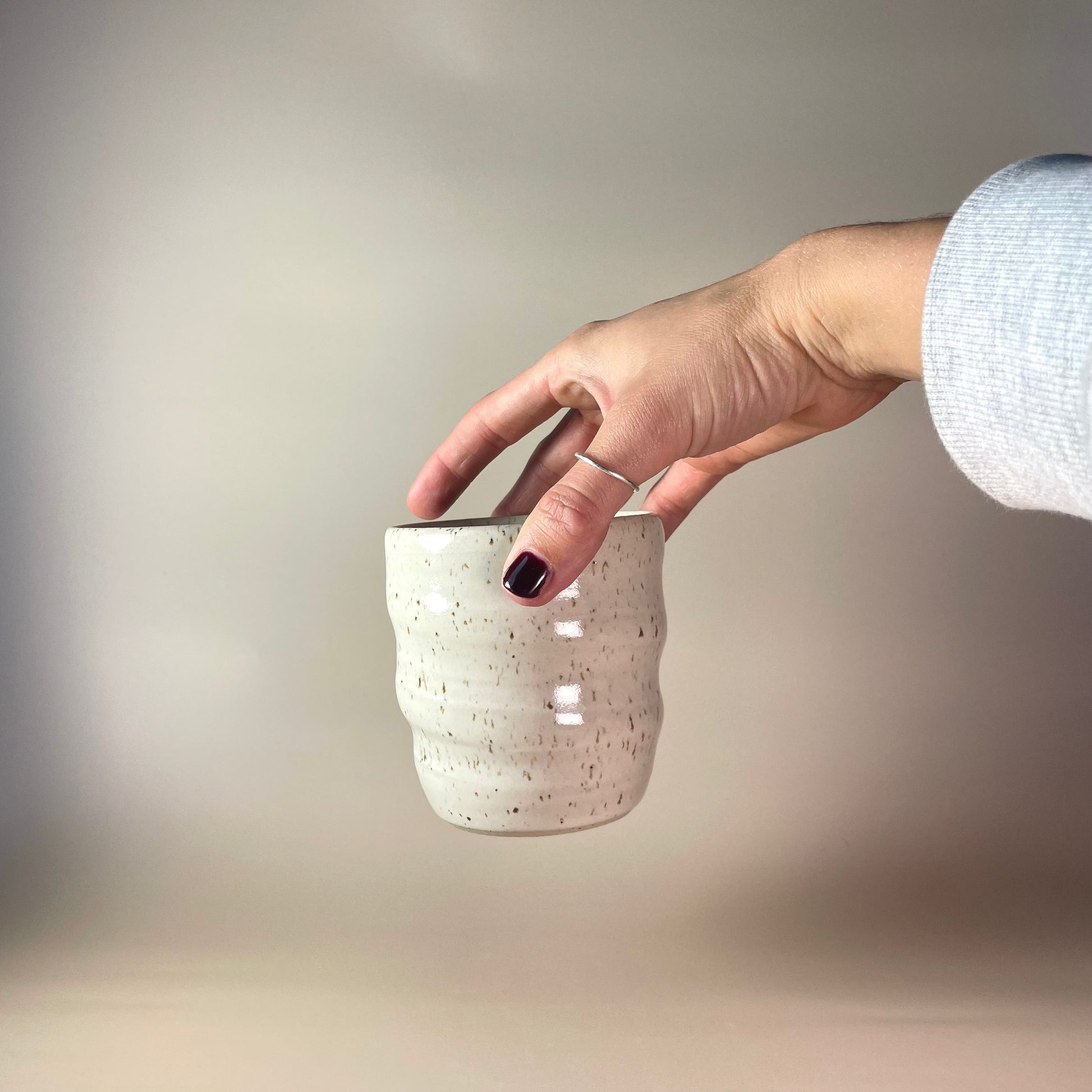 Swirl mok Linnen White Kleikunstig