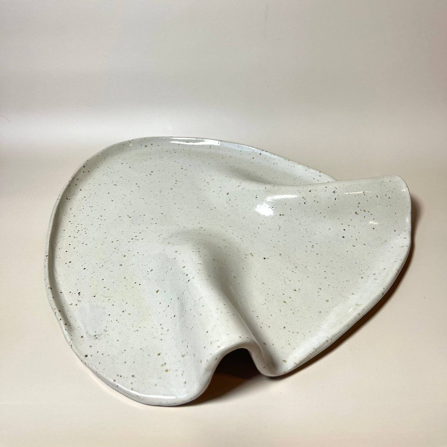 Organisch plateau Kleikunstig